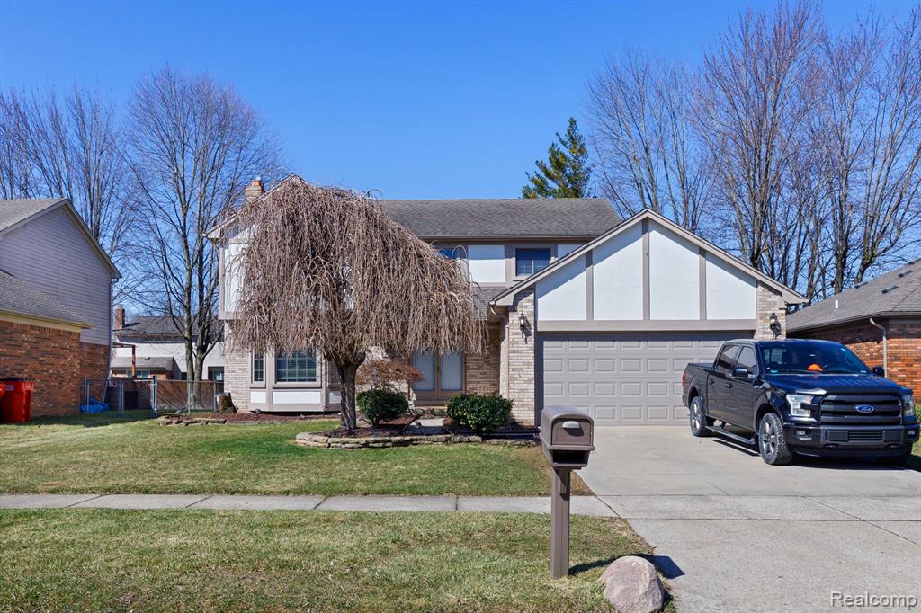 47387 MEADOWBROOK Drive, Macomb, MI 48044 — Photo 2