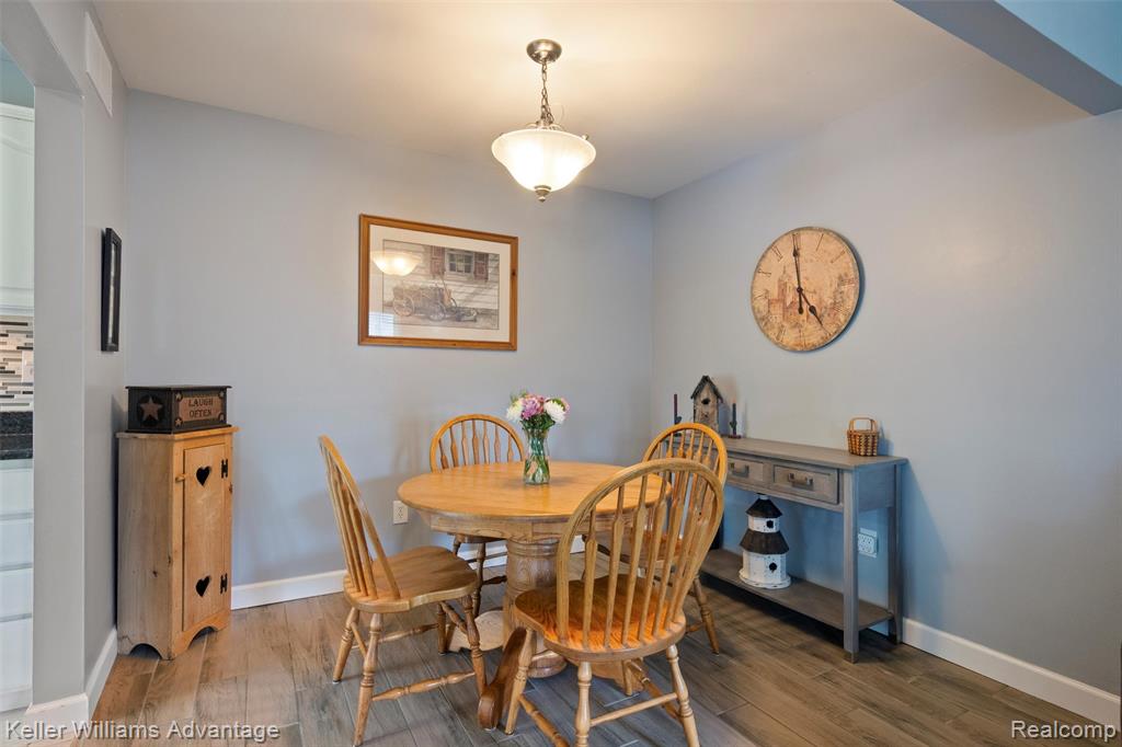 42105 Roscommon Street, Novi, MI 48167 — Photo 13