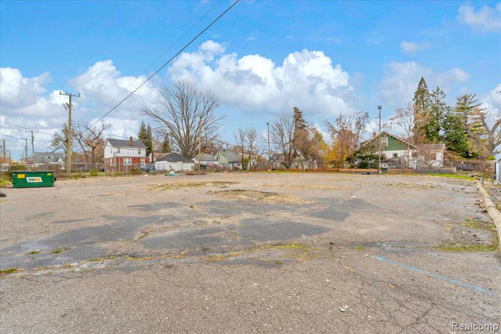 1330 E 7 Mile Road, Detroit, MI 48203 — Photo 60