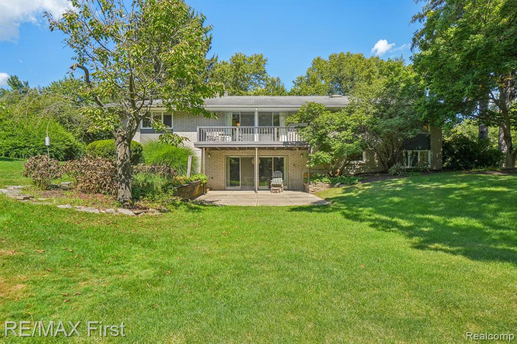 4415 Chisholm Trail, Bloomfield Hills, MI 48301 — Photo 48