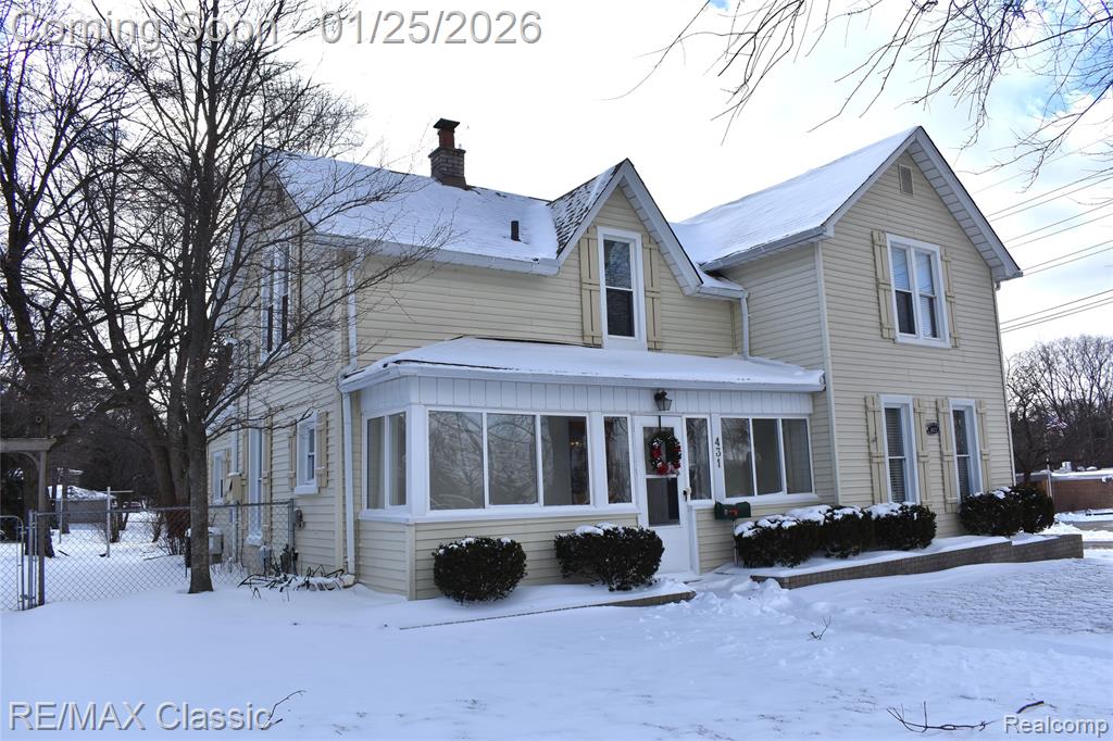 431 W Washington Street, Milford, MI 48381 — front exterior