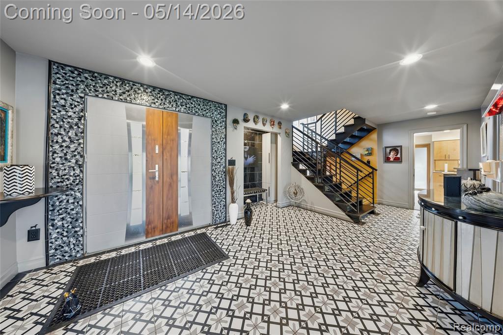 8727 Sarah Lane, Grosse Ile, MI 48138 — Photo 4