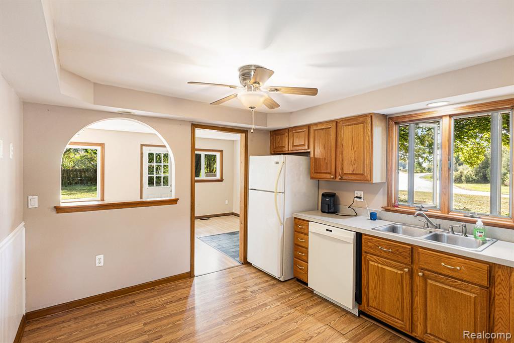 320 Barker Road, Whitmore Lake, MI 48189 — Photo 12