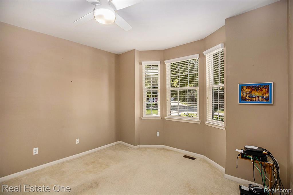 44345 Nova Drive, Sterling Heights, MI 48314 — Photo 10