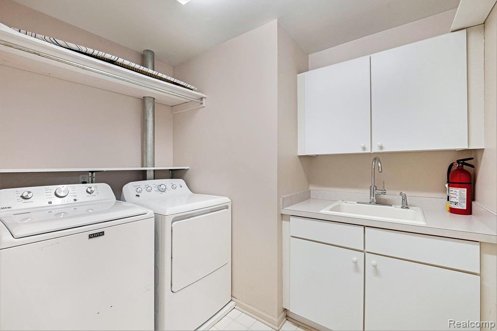 5537 VASSAR Road, Grand Blanc, MI 48439 — Photo 19