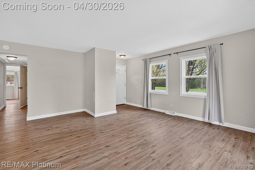 2417 Howald Avenue, Flint, MI 48504 — Photo 7