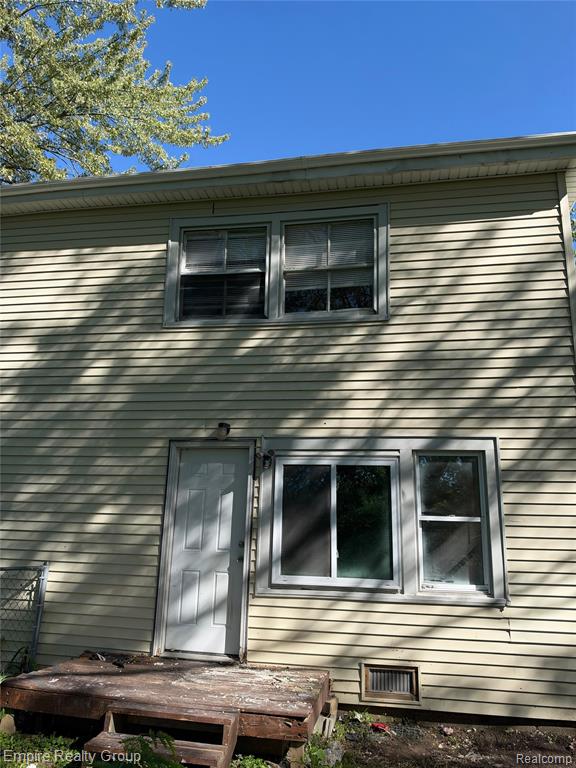 33578 Berville Court, Westland, MI 48186