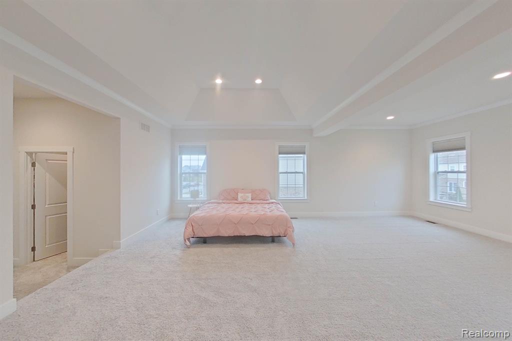 51060 LAUREL Park Drive, Canton, MI 48188 — Photo 43