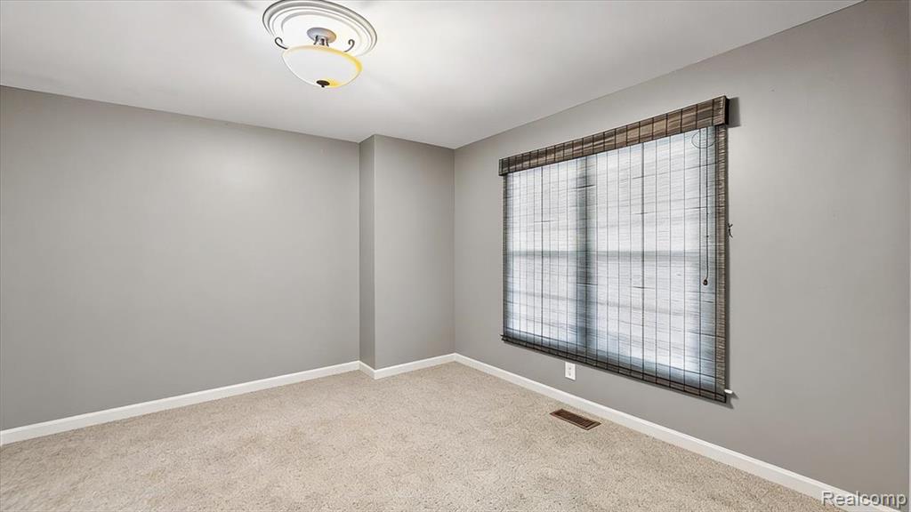 3780 Eaton Gate Lane, Auburn Hills, MI 48326 — Photo 20