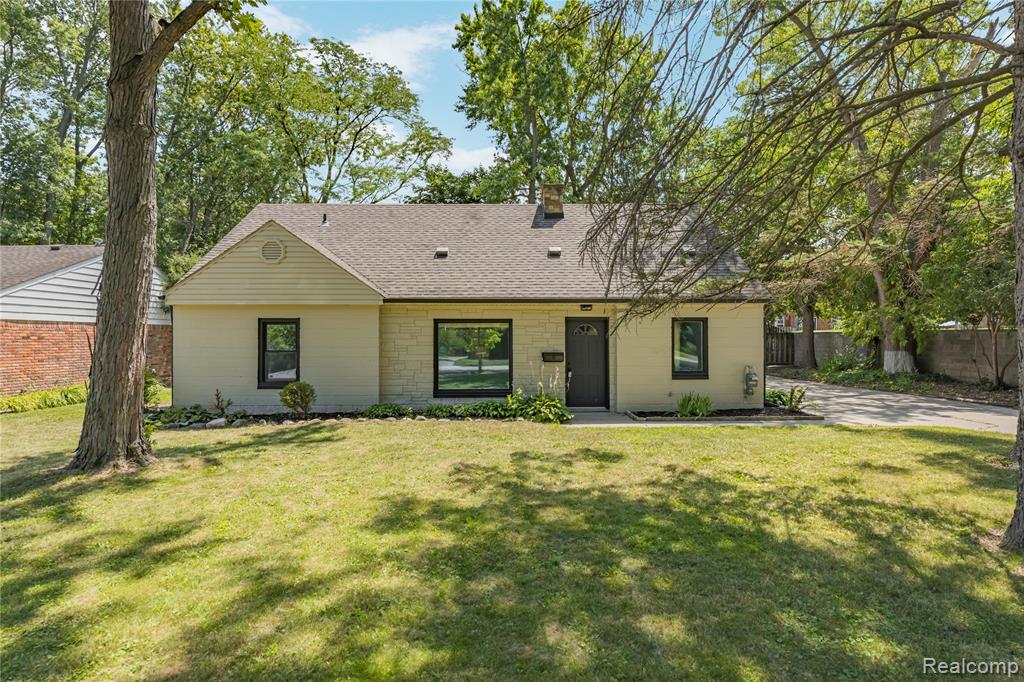 428 Girard Avenue, Royal Oak, MI 48073