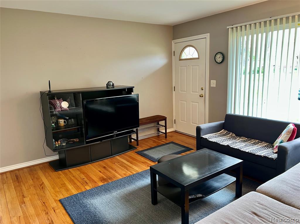 34405 Little Mack Avenue, Clinton Twp, MI 48035 — Photo 6