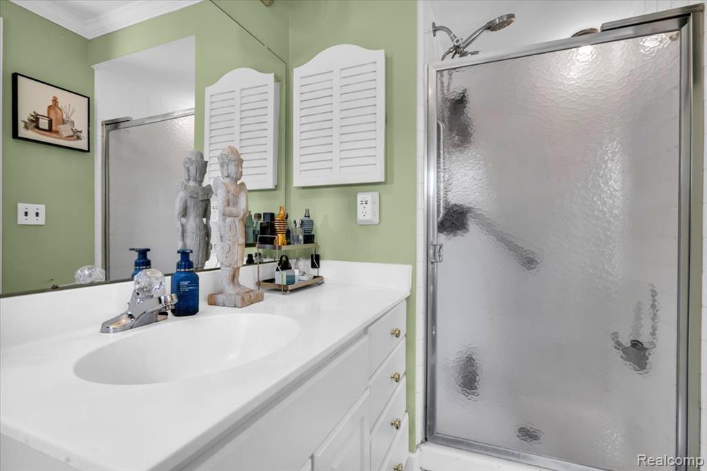 4055 Old Dominion Drive, West Bloomfield, MI 48323 — Photo 33