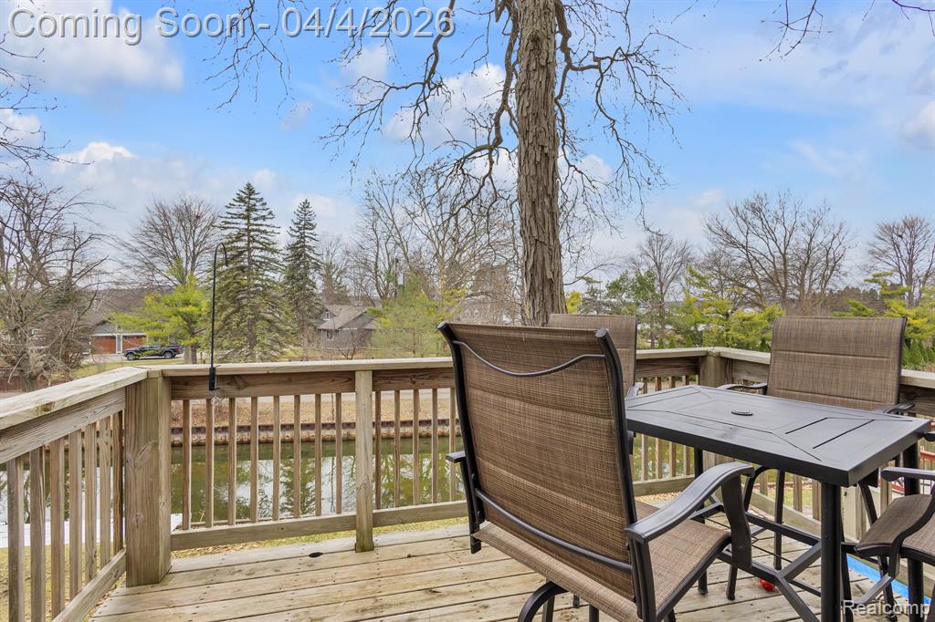 9473 Huron, Pinckney, MI 48169 — Photo 24