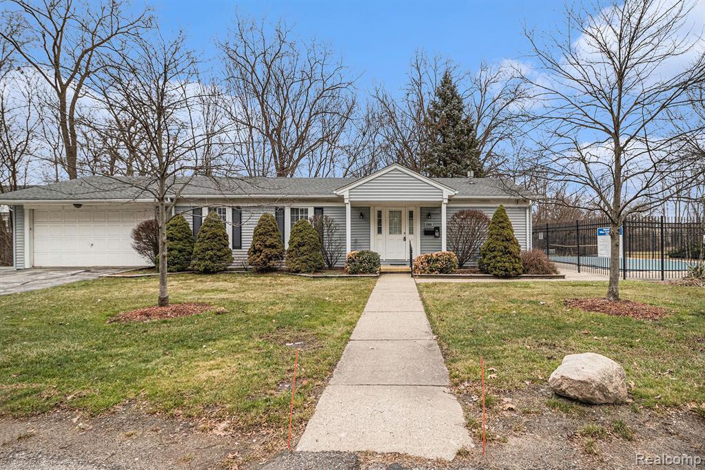 38147 SHERWOOD Street, Westland, MI — Photo 2