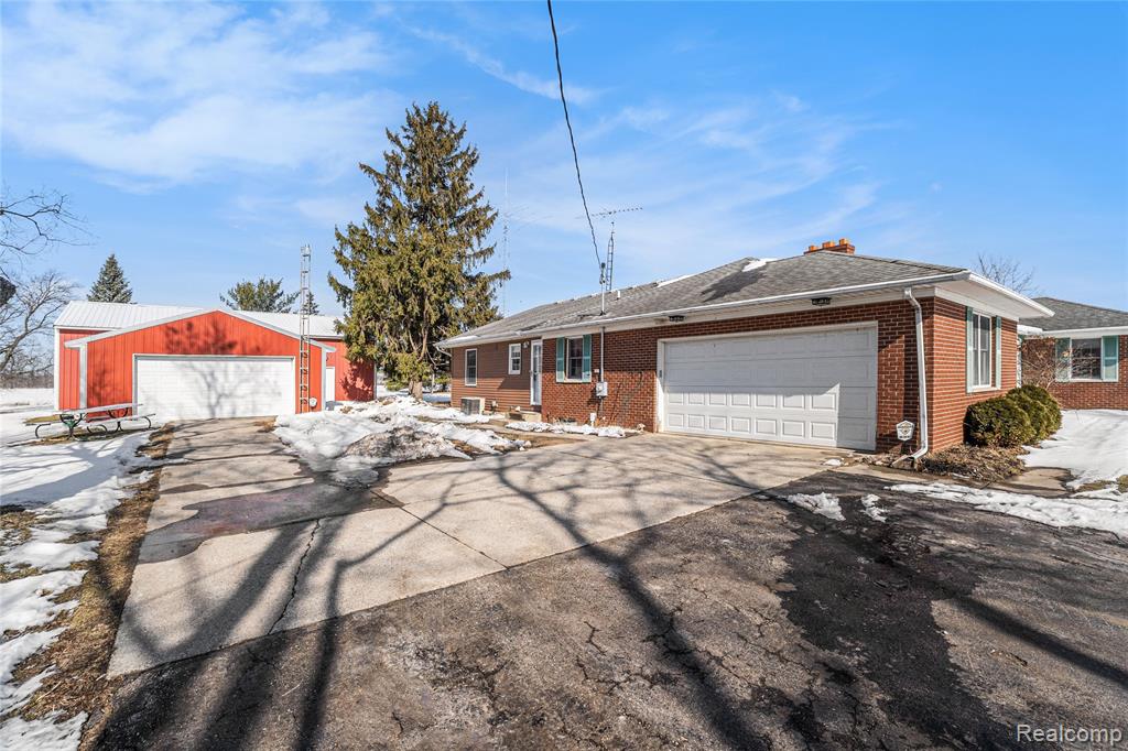 7056 Hill Road, Swartz Creek, MI 48473 — Photo 28