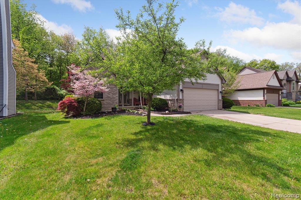 5496 MICHAEL Drive, Ypsilanti, MI 48197 — Photo 3