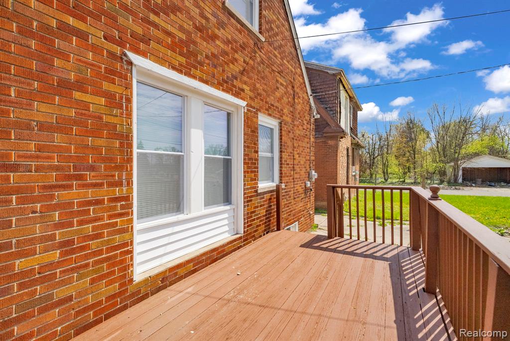 9911 Berkshire Street, Detroit, MI 48224 — Photo 32