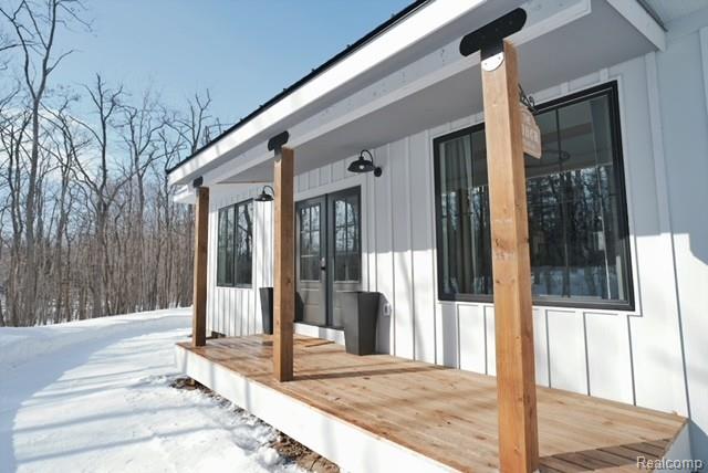 4037 S Pleasantview Road, Harbor Springs, MI 49740