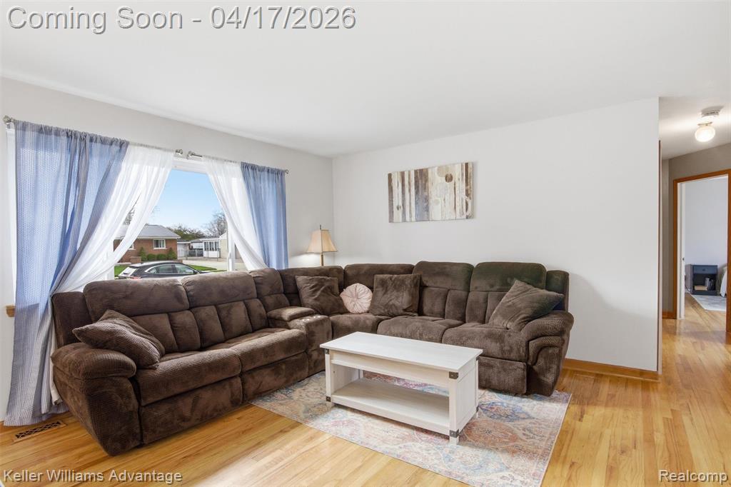 6350 Glastonbury Street, Westland, MI — Photo 4