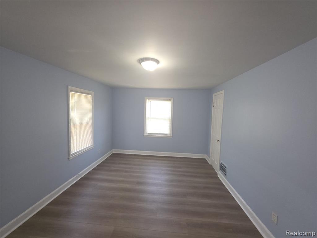 9141 Bedford Street, Detroit, MI 48224 — Photo 5