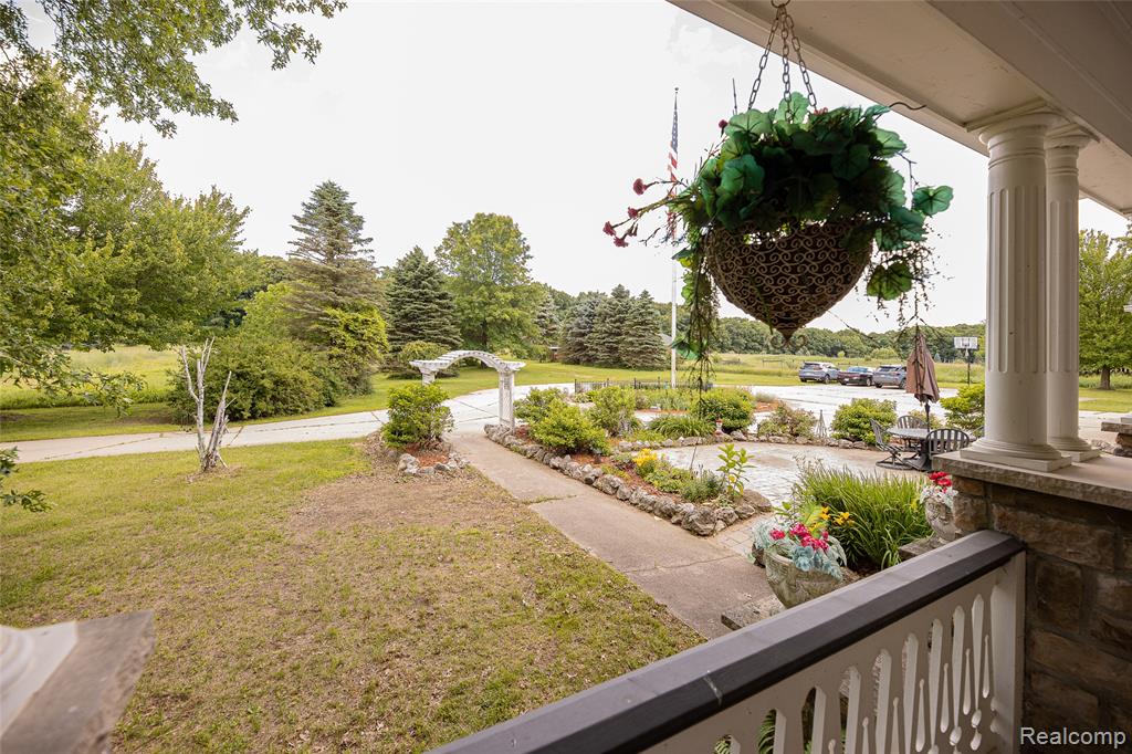 3839 Shamrock Drive, Lapeer, MI 48446 — Photo 75