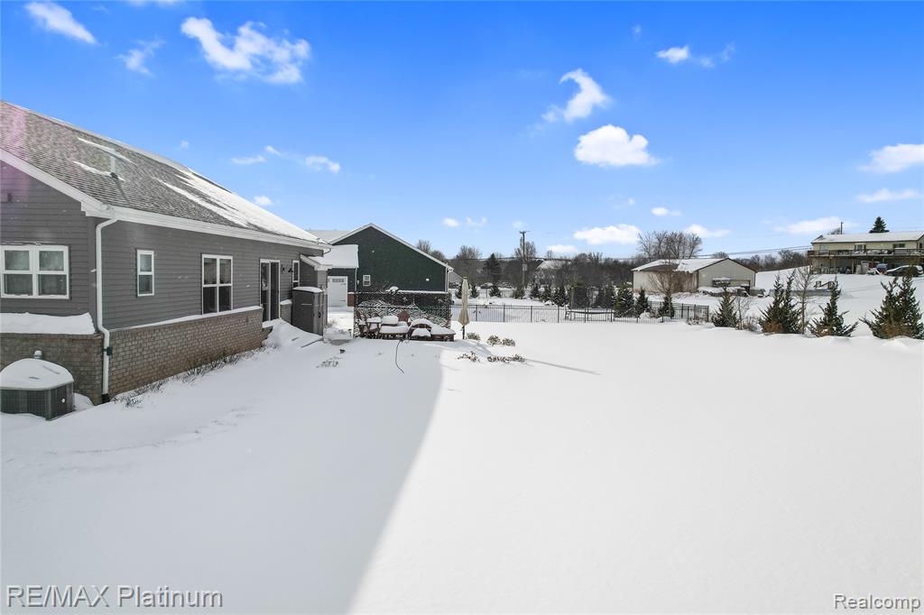 10029 Quarry Ridge Road, Clarkston, MI — Photo 8