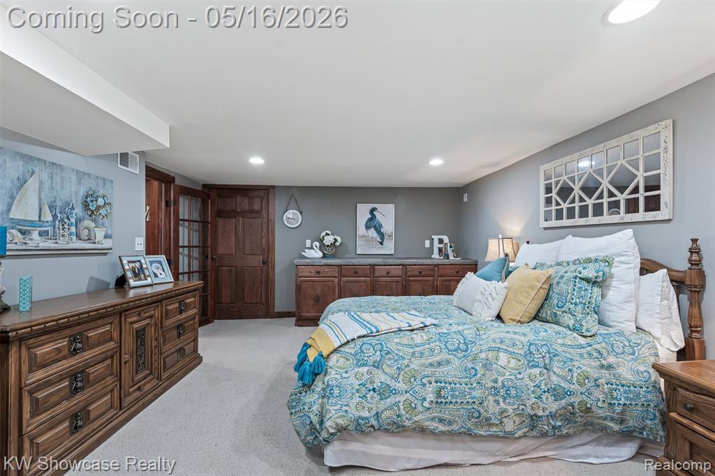 4693 Forest Avenue, Waterford, MI 48328 — Photo 39