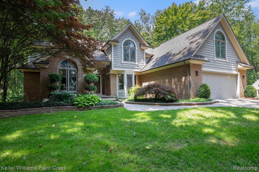 6365 Hayfield Lane, Almont, MI 48003 — Photo 2