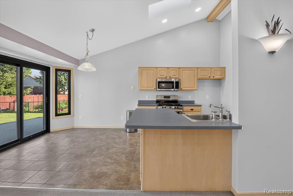 53293 Spurry Lane, New Baltimore, MI — Photo 19