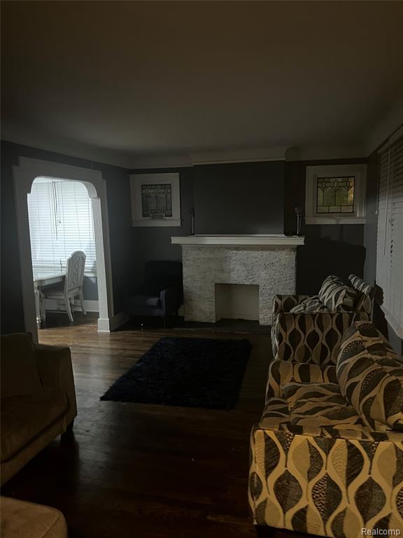 8054 Potomac, Center Line, MI 48015 — Photo 6