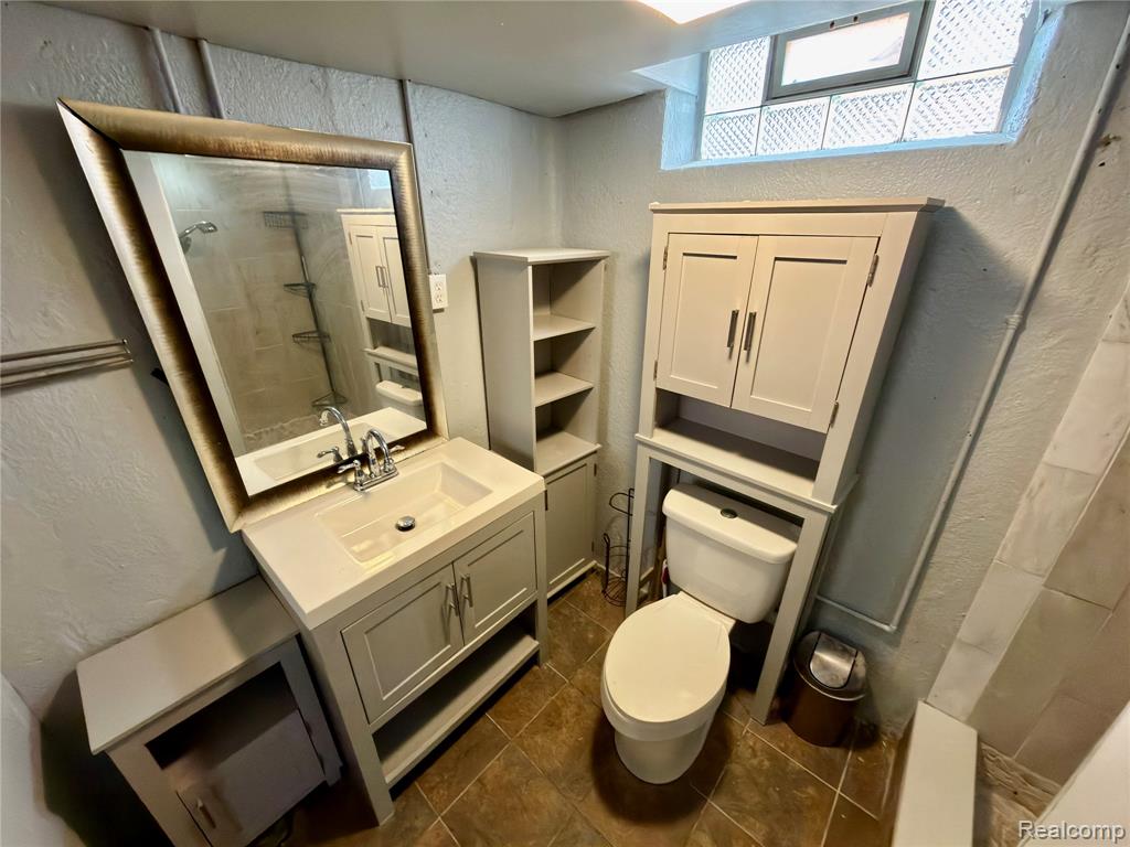 4436 Gertrude Street, Dearborn Heights, MI 48125 — Photo 19