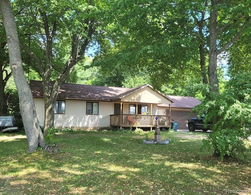 2309 S Elba Road, Lapeer, MI 48446 — front exterior