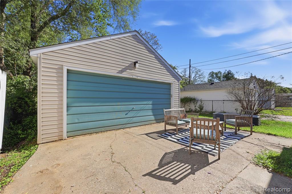 707 Donald Avenue, Royal Oak, MI 48073 — Photo 21