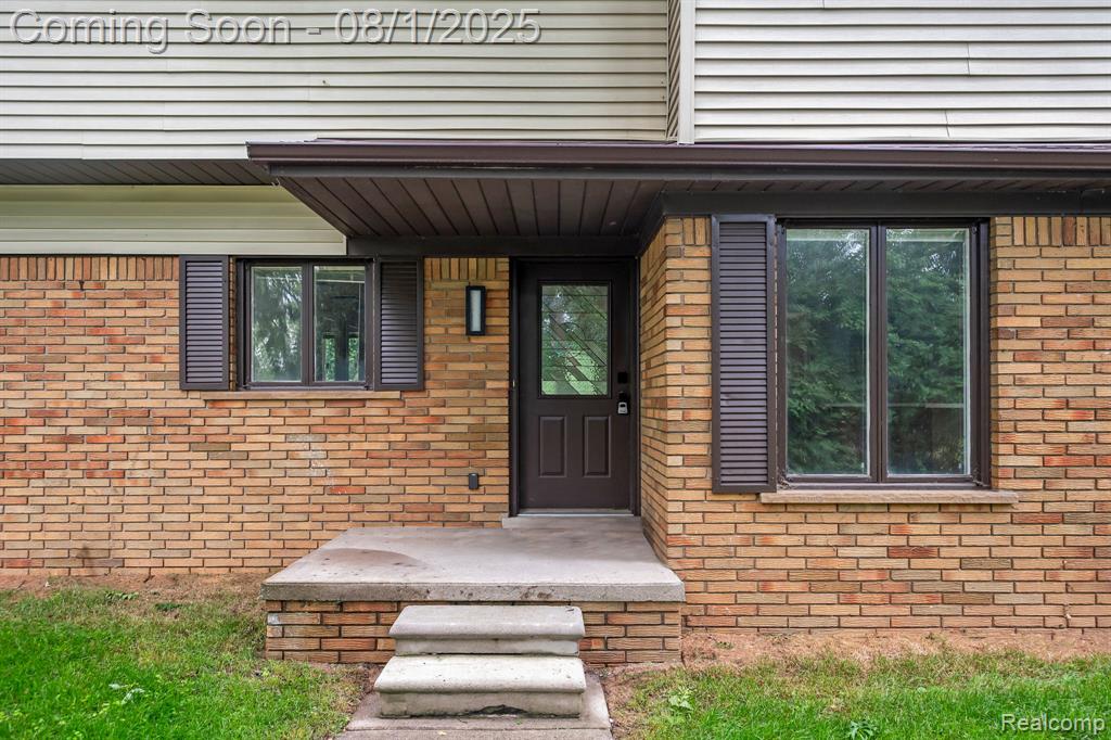 4866 Walnut Lake Road, Bloomfield Hills, MI — Photo 2