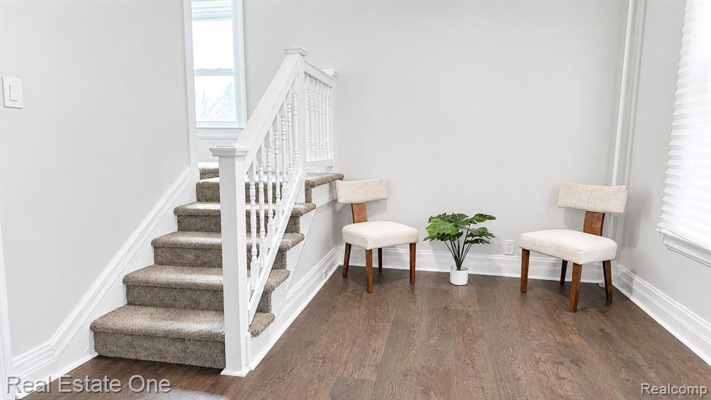 1534 Saint Clair Street, Detroit, MI 48214 — Photo 14