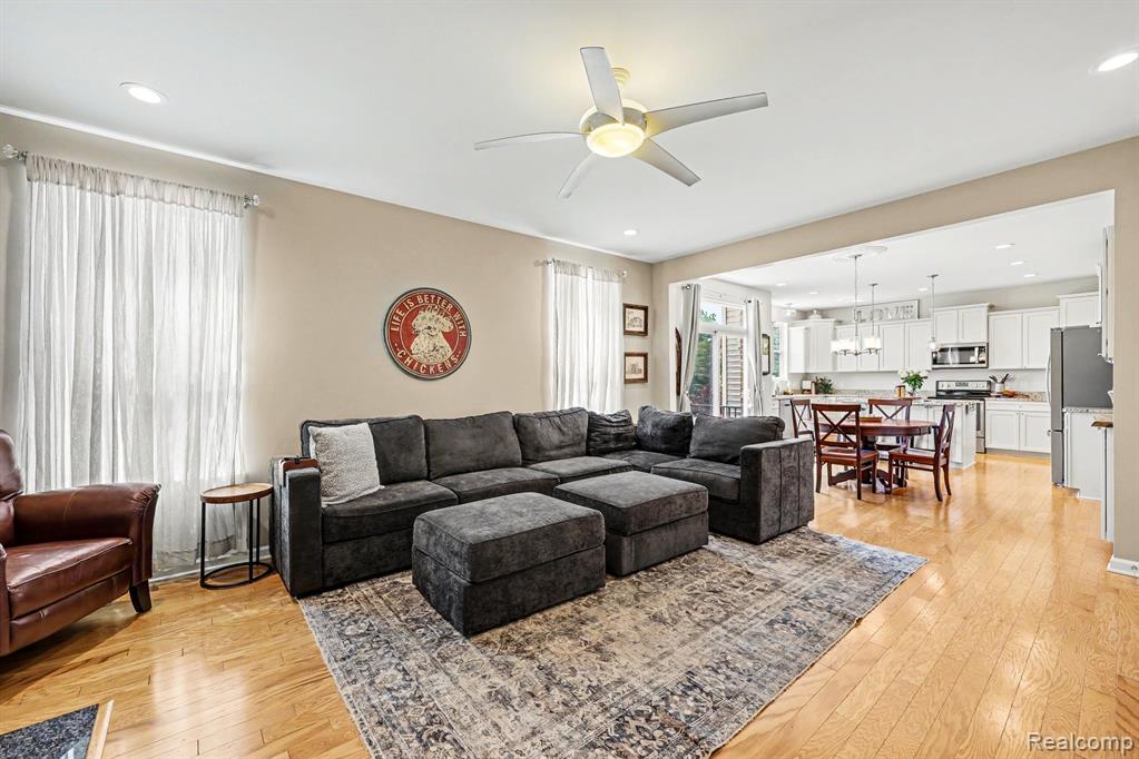 7560 Gannon Court, Shelby Twp, MI 48317 — Photo 5