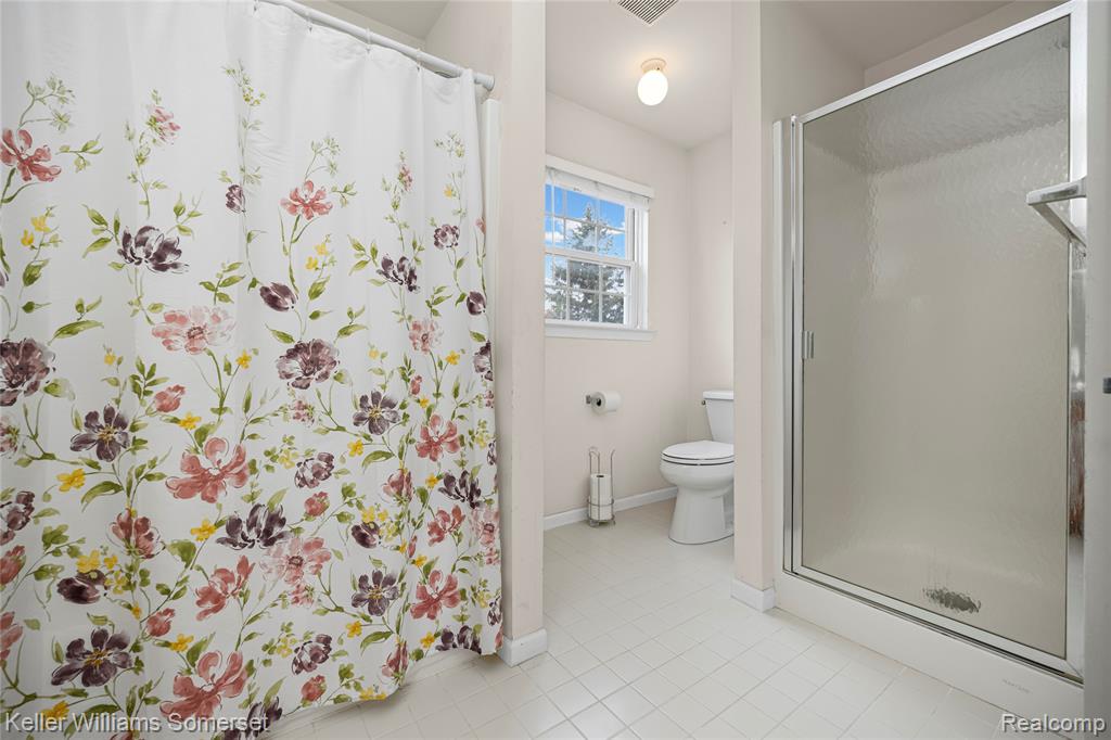 882 Natures Cove Court, Wixom, MI 48393 — Photo 26