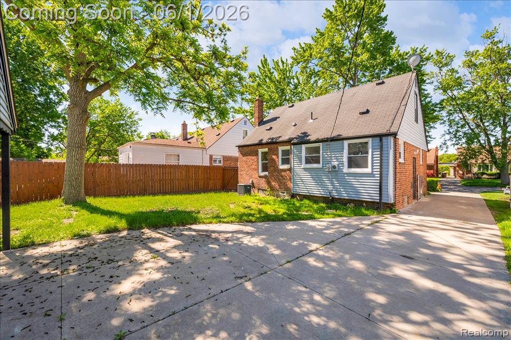 769 Sherbourne Street, Inkster, MI 48141 — Photo 18
