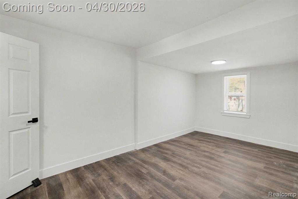 6366 Dellwood Drive, Waterford, MI 48329 — Photo 5