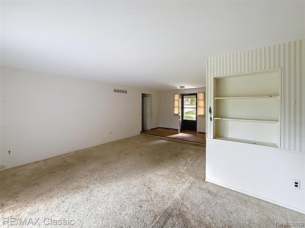 44150 S Umberland Circle, Canton, MI 48187 — Photo 6