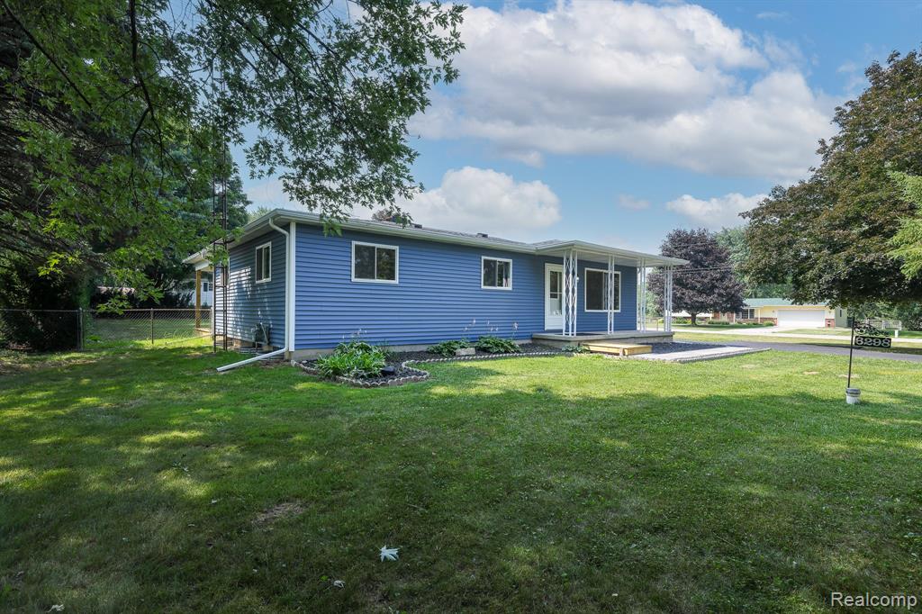 6298 Nightingale Drive, Flint, MI 48506 — Photo 4