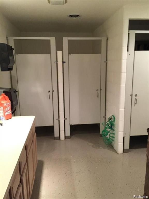 6350 Wolf Road, Brown, MI 48416 — Photo 20