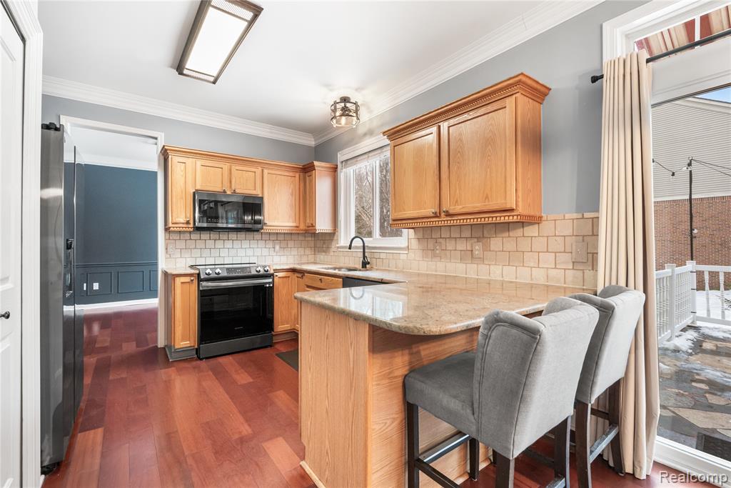 489 N Washington Street, Lake Orion, MI 48362 — Photo 8