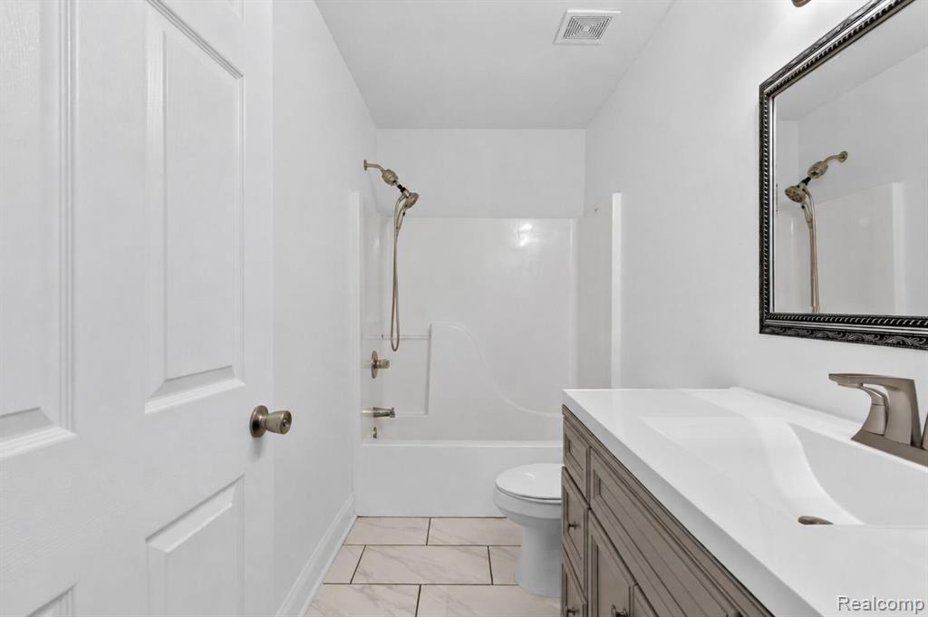 3457 ASHBURNAM, Ann Arbor, MI 48105 — Photo 31