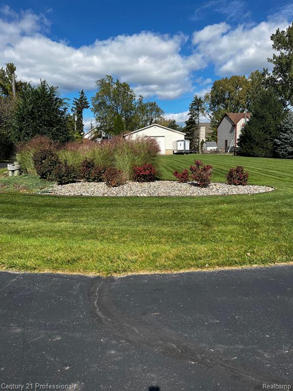 4997 Grand Court, West Bloomfield, MI 48324 — Photo 7