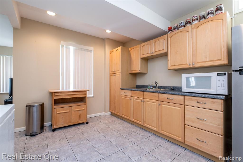 5716 Lancaster Lane, Commerce Twp, MI 48382 — Photo 55