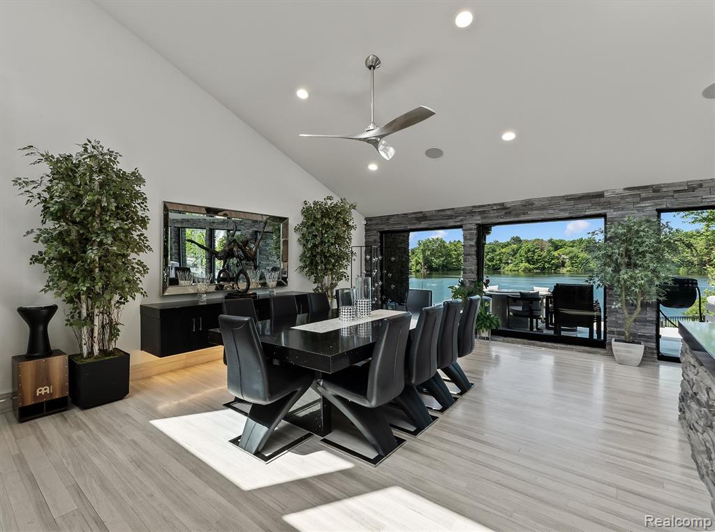 5116 W Bloomfield Lake Road, West Bloomfield, MI 48323 — Photo 8