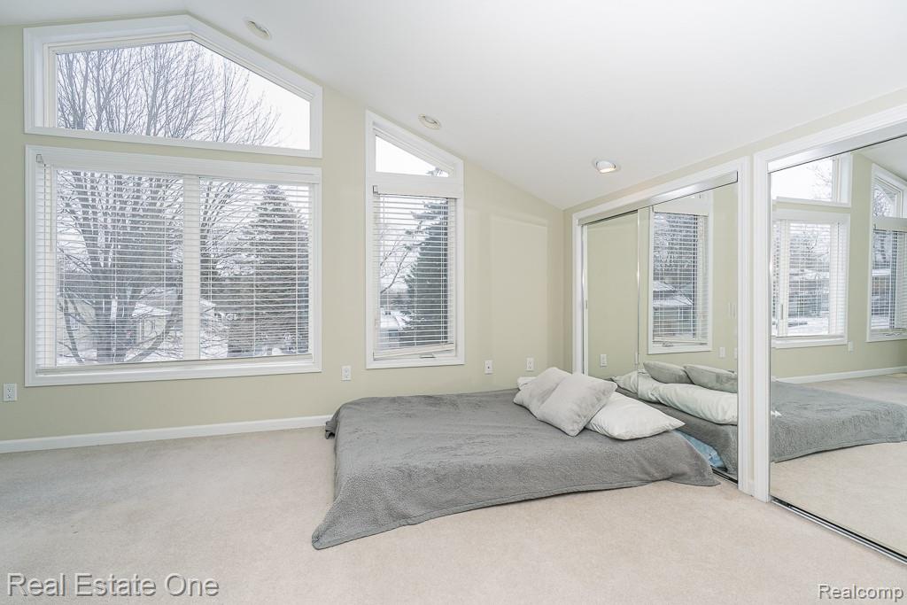 8955 Maplewood Avenue, Clarkston, MI 48348 — Photo 21