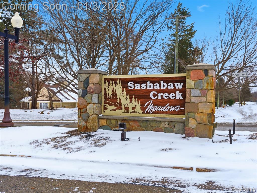 8153 Sashabaw Ridge Drive, Clarkston, MI 48348 — Photo 48