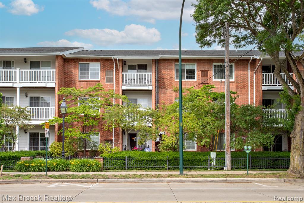 444 Chester Street, 420, Birmingham, MI 48009 — Photo 45